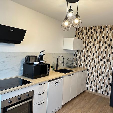 Le Grand Parc 13 - 2 Chambres - Wifi - Parking Châteauroux Dış mekan fotoğraf